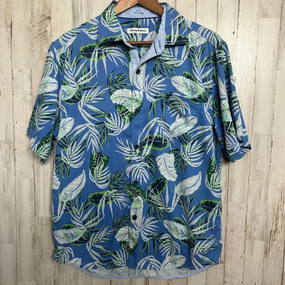 Tommy Bahama Camp Shirt Silk Blend Medium Hawaiian Floral Vacation Travel EUC - Picture 1 of 7